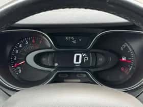 Renault Captur (2019) thumbnail 55