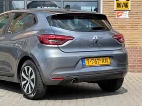 Renault Clio (2023) thumbnail 13