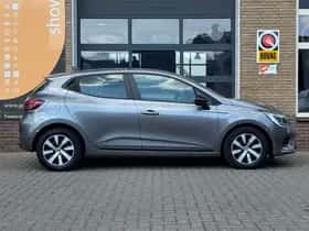 Renault Clio (2023) thumbnail 34