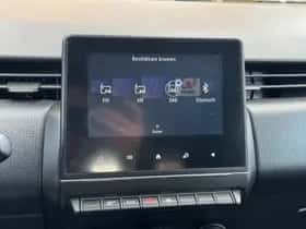 Renault Clio (2023) thumbnail 41