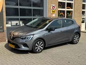 Renault Clio (2023) thumbnail 10