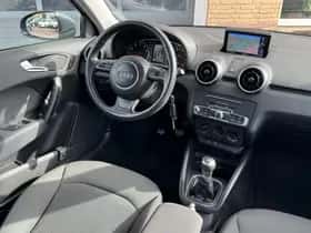 Audi A1 (2015) thumbnail 5