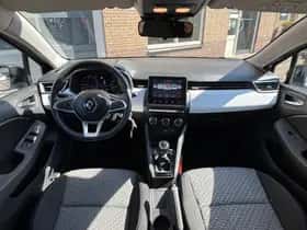 Renault Clio (2024) thumbnail 11