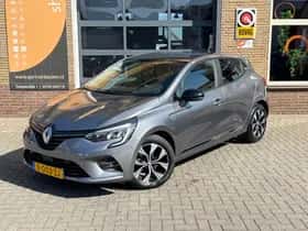 Renault Clio (2024) thumbnail 4
