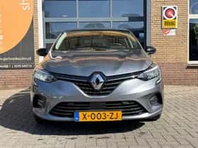 Renault Clio (2024) thumbnail 8
