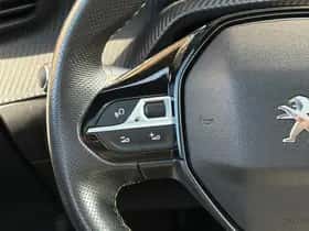 Peugeot 208 (2021) thumbnail 30