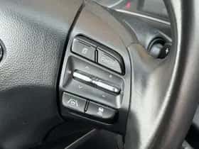 Hyundai Kona (2021) thumbnail 36