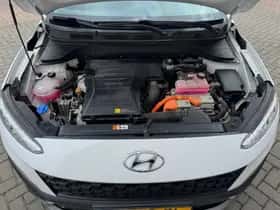 Hyundai Kona (2021) thumbnail 40