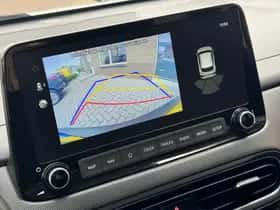 Hyundai Kona (2021) thumbnail 10