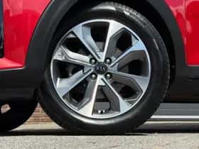 Kia Stonic (2019) thumbnail 11