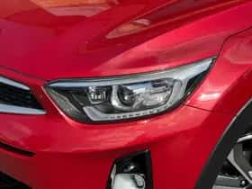 Kia Stonic (2019) thumbnail 48