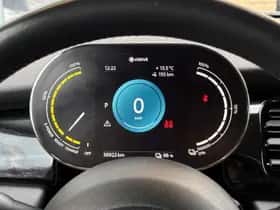 MINI Electric (2022) thumbnail 50