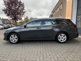 Kia Ceed (2023) thumbnail 7