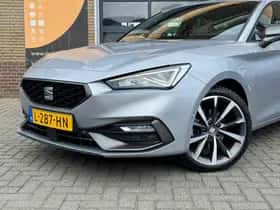 SEAT Leon (2021) thumbnail 7