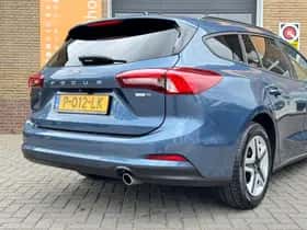 Ford Focus (2022) thumbnail 13