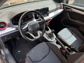 SEAT Arona (2023) thumbnail 13