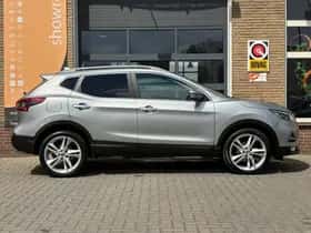 Nissan Qashqai (2019) thumbnail 4