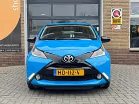 Toyota Aygo (2015) thumbnail 2