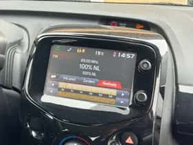 Toyota Aygo (2015) thumbnail 10