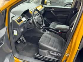 Volkswagen Caddy (2018) thumbnail 25