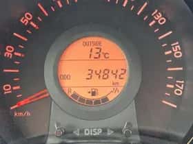 Toyota Aygo (2015) thumbnail 15