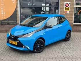 Toyota Aygo (2015) thumbnail 3