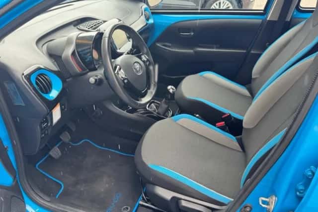 Toyota Aygo (2015) thumbnail 24