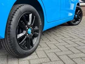 Toyota Aygo (2015) thumbnail 27