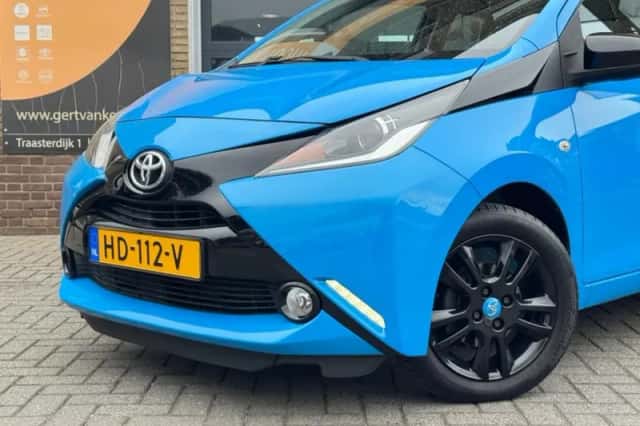 Toyota Aygo (2015) thumbnail 5