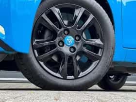 Toyota Aygo (2015) thumbnail 5