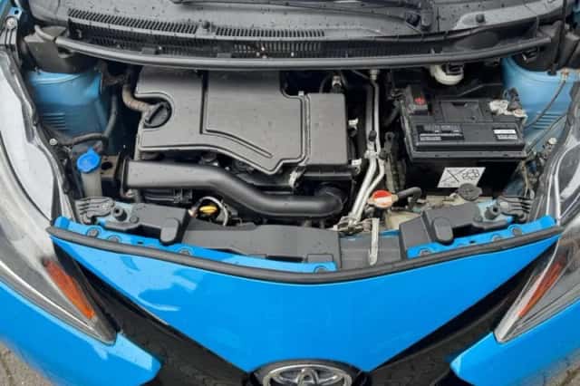 Toyota Aygo (2015) thumbnail 41
