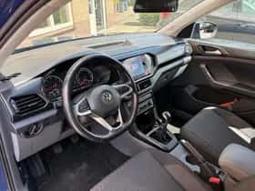 Volkswagen T-Cross (2020) thumbnail 30