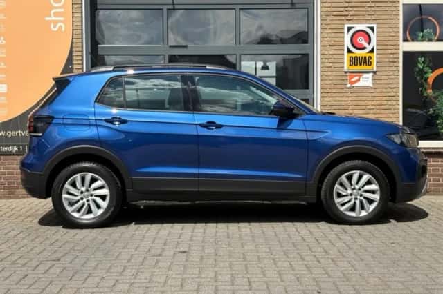 Volkswagen T-Cross (2020) thumbnail 4