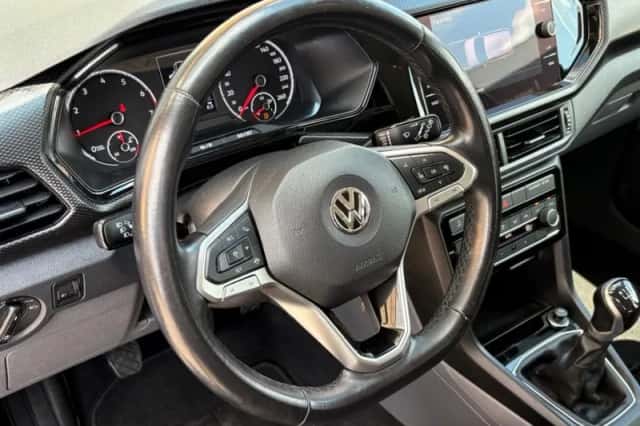Volkswagen T-Cross (2020) thumbnail 9