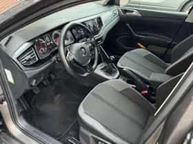 Volkswagen Polo (2018) thumbnail 23