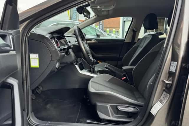 Volkswagen Polo (2018) thumbnail 37
