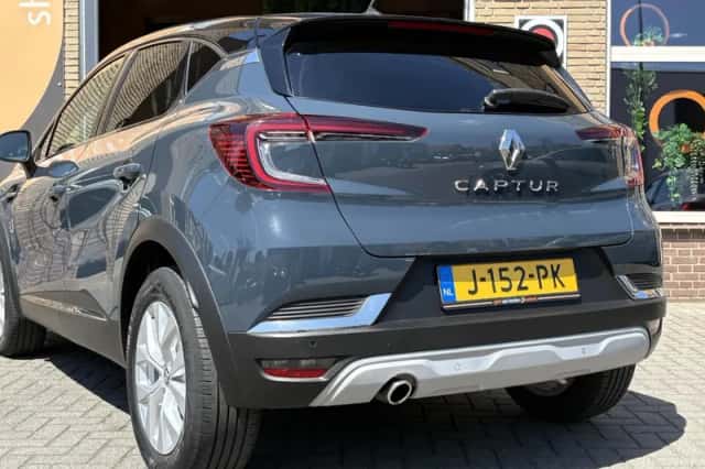 Renault Captur (2020) thumbnail 16