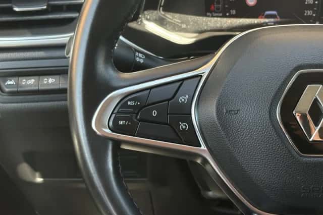 Renault Captur (2020) thumbnail 30