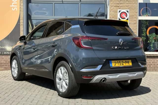 Renault Captur (2020) thumbnail 35