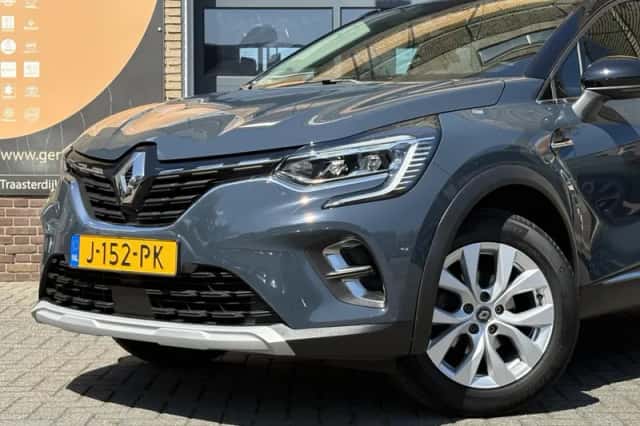 Renault Captur (2020) thumbnail 49