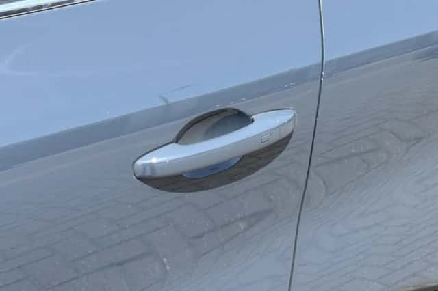 Renault Captur (2020) thumbnail 51