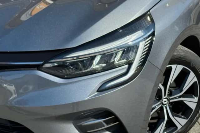 Renault Clio (2024) thumbnail 12