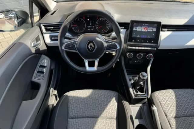 Renault Clio (2024) thumbnail 24