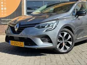 Renault Clio (2024) thumbnail 5