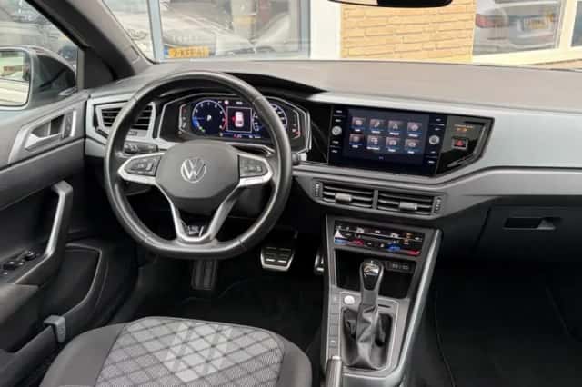 Volkswagen TAIGO (2022) thumbnail 5
