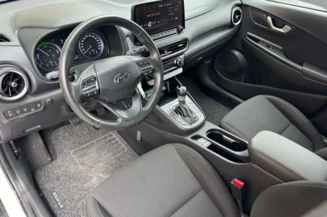 Hyundai Kona (2021) thumbnail 9