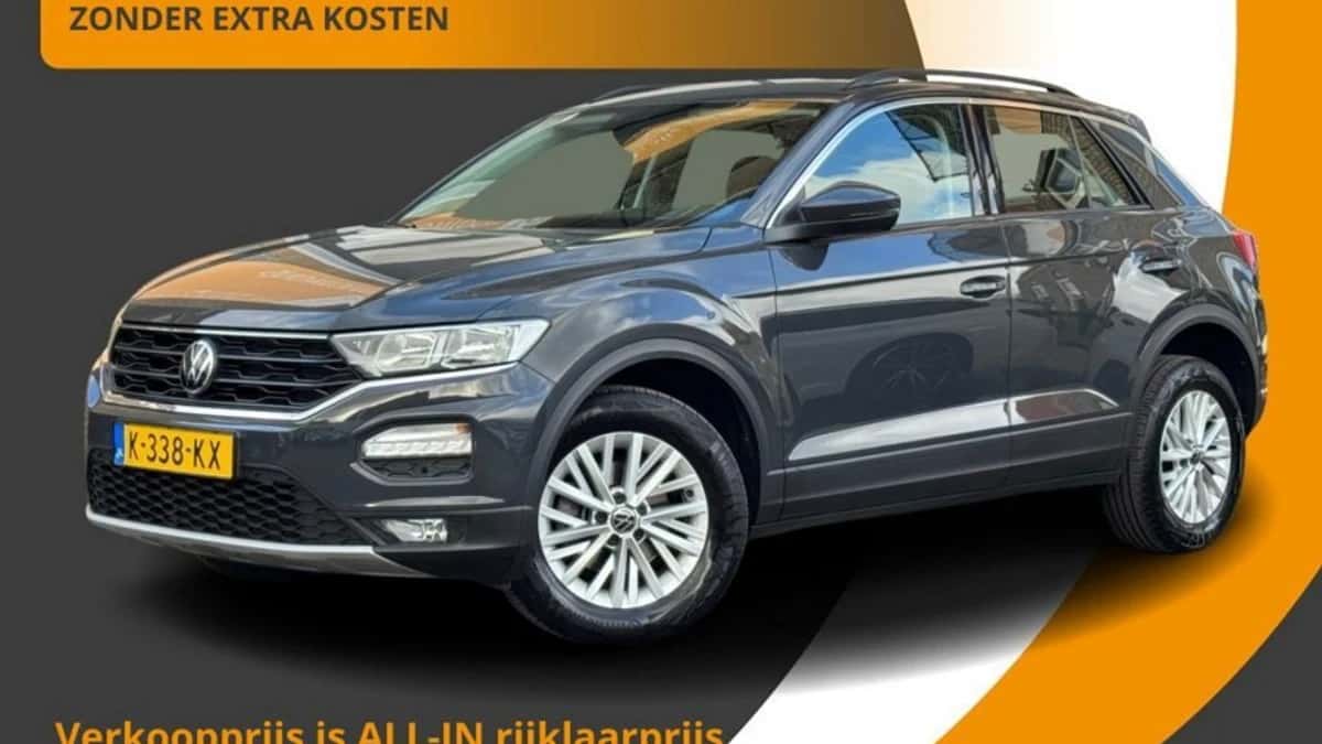 Volkswagen T-Roc (2020) — foto 1