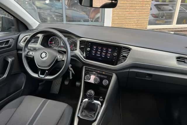 Volkswagen T-Roc (2020) thumbnail 13
