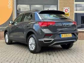 Volkswagen T-Roc (2020) thumbnail 22