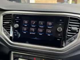 Volkswagen T-Roc (2020) thumbnail 28